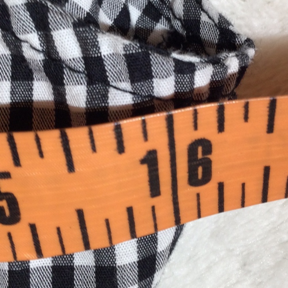 Forever 21 black and White Checkered Print Off the shoulder Dress - Picture 6 of 12